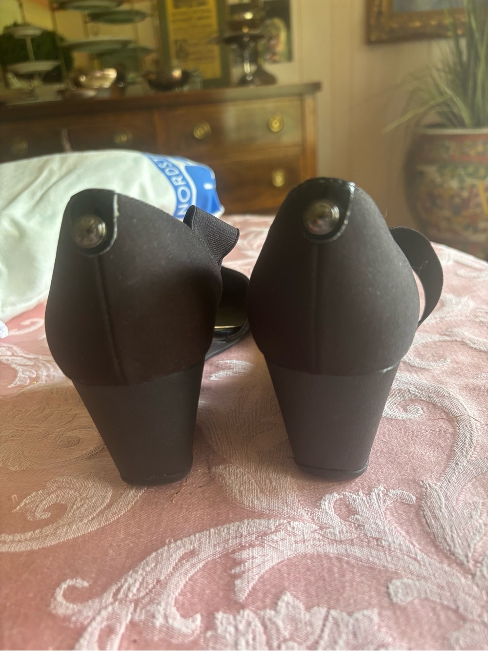 Anne Klein Black Pointed-Toe Wedges only worn once indoors. - Picture 6 of 9
